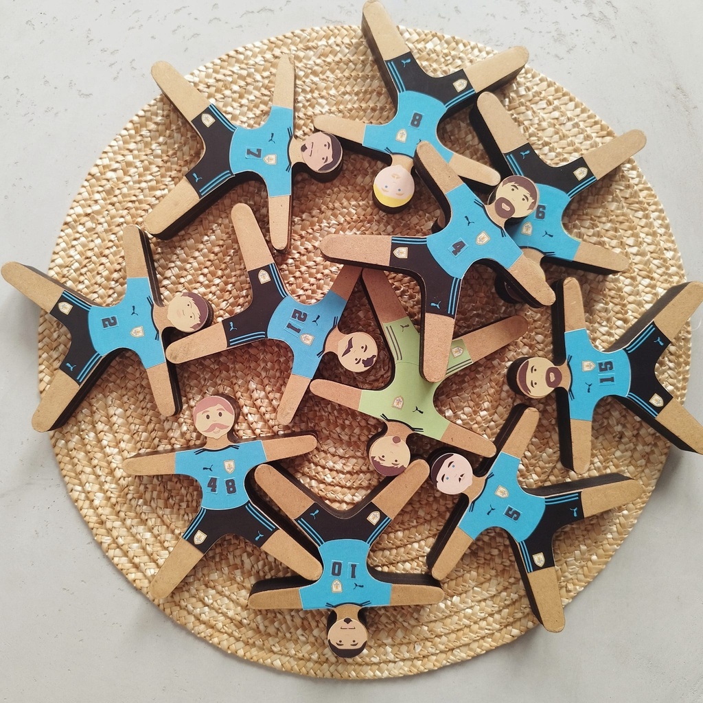 Acróbatas XL apilables edición Celeste en MDF